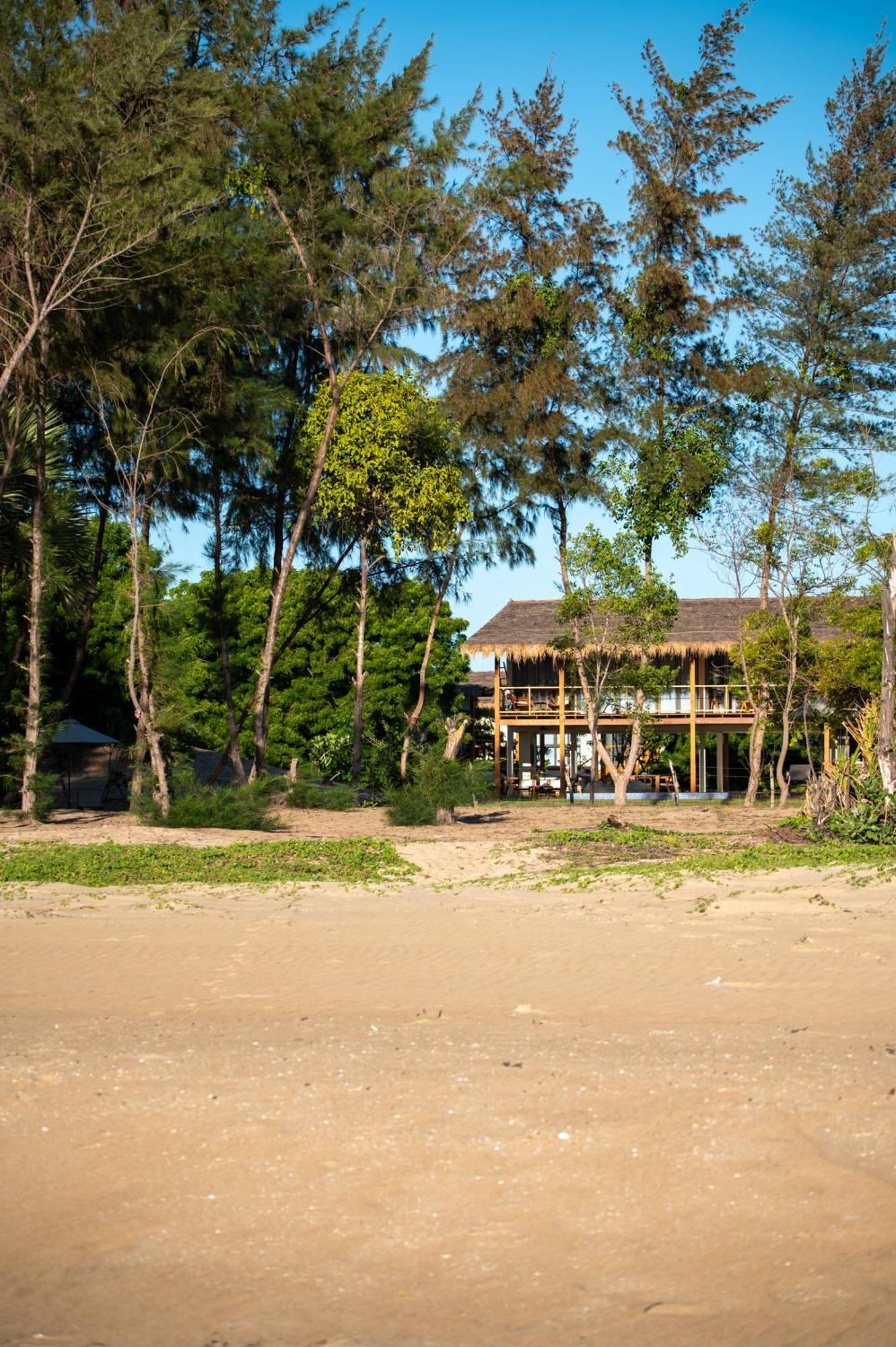 Niketh Villa Komari Arugambay Exterior photo
