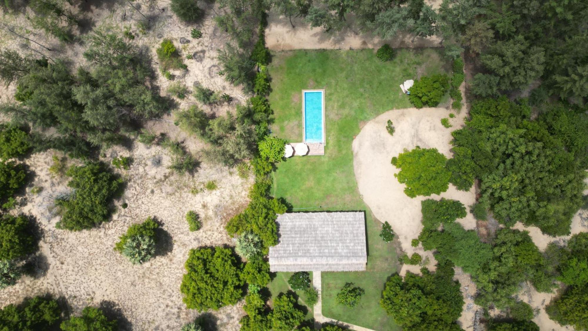 Niketh Villa Komari Arugambay Exterior photo